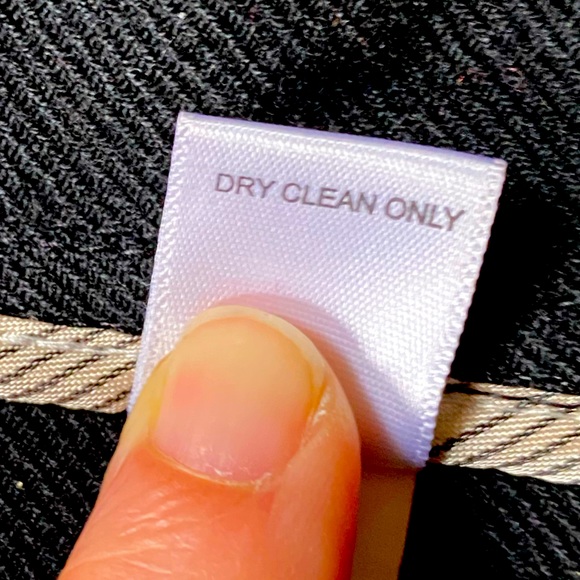 Banana Republic Black Wool Blazer - Size 0 - Picture 7 of 15